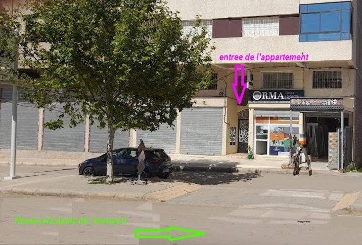פס Logement Hotel Et Navette Gratuite מראה חיצוני תמונה